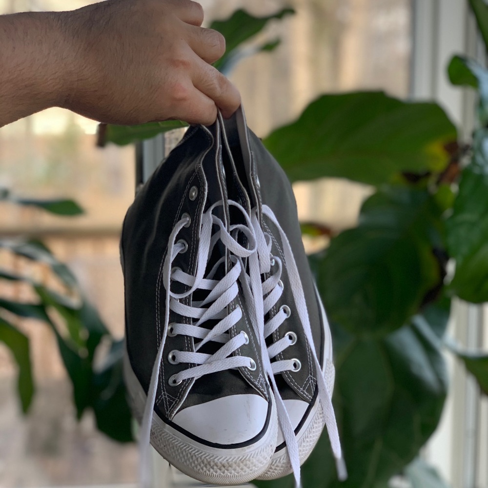 Men’s high top converse size 9/W11